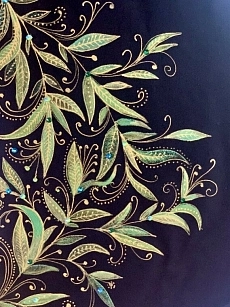 Šátek černý se smaragdovými listy 04.jpeg