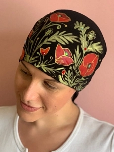 Šátek černý s máky 01.jpeg