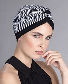 Turban Kiona black-white 02.jpg