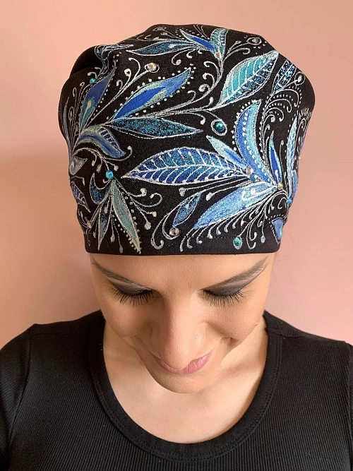 Šátek černý s modrými listy