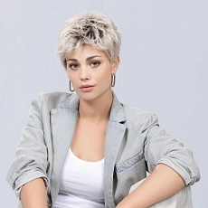 Tab platineblonde rooted.jpg