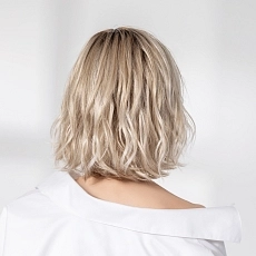 Esprit pearlblonde rooted.jpg
