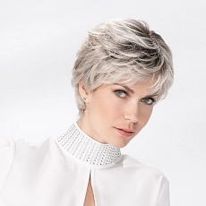 Posh silverblonde rooted.jpg