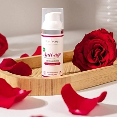 Anti-age krém na obličej.jpg