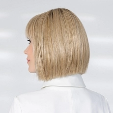 Miss Comfort sandyblonde rooted.jpg