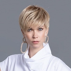 Elan sandyblonde rooted.jpg