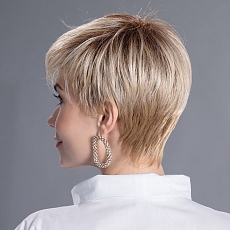 Elan sandyblonde rooted.jpg