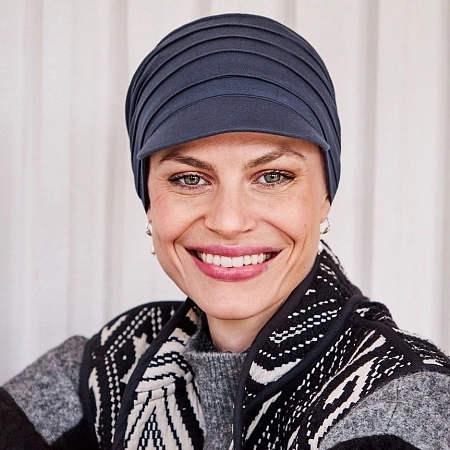 Čepice s kšiltem Yoga Cap Blue