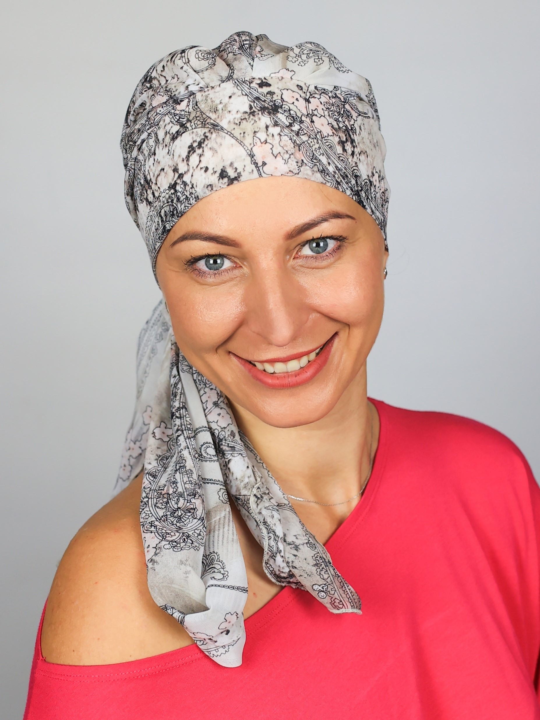 béžovo-černo-ružová 